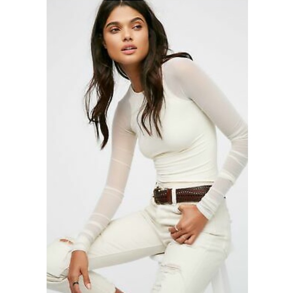 HP😊Free people seamless scrunched sleeve top. - Picture 8 of 16